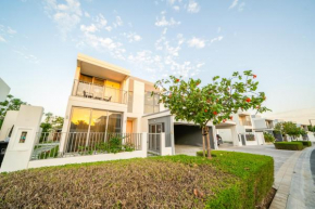 NewArabian Sidra 3 Villa 4 BR and Maid with Pool